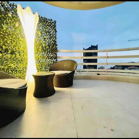Apartamento Reve Au 7E Ciel Piscine Baie De Monaco Beausoleil Exterior foto