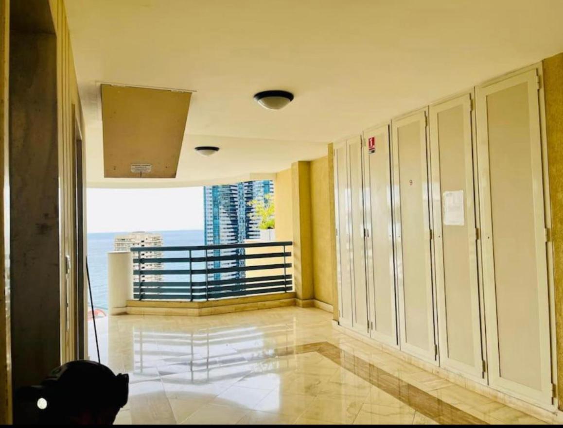 Apartamento Reve Au 7E Ciel Piscine Baie De Monaco Beausoleil Exterior foto