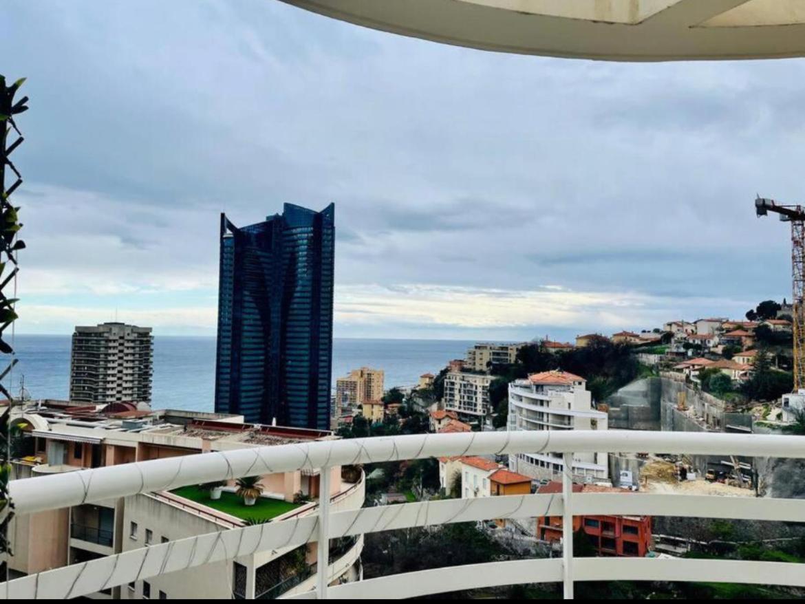 Apartamento Reve Au 7E Ciel Piscine Baie De Monaco Beausoleil Exterior foto